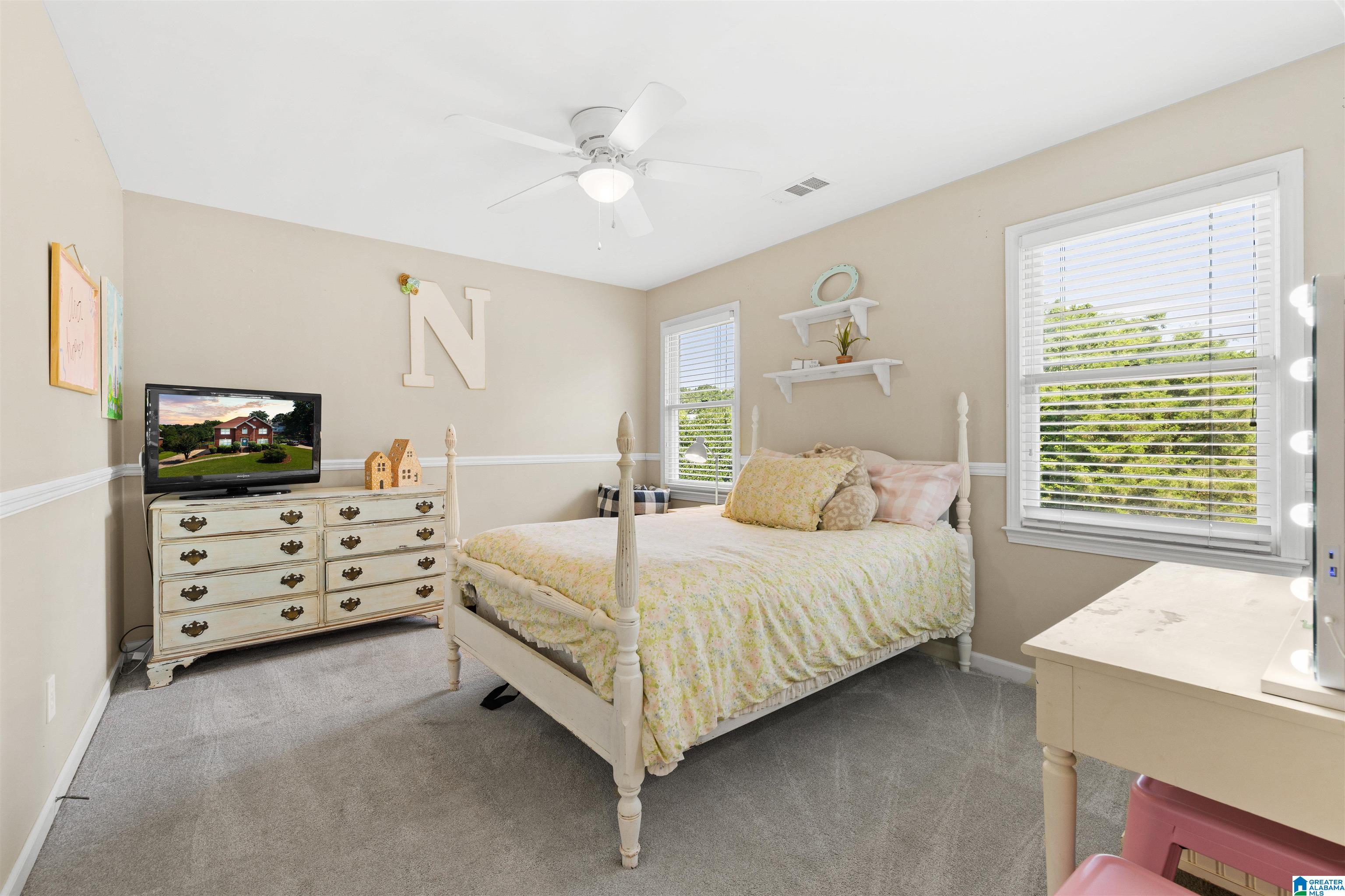 108 WALTHAM ABBEY