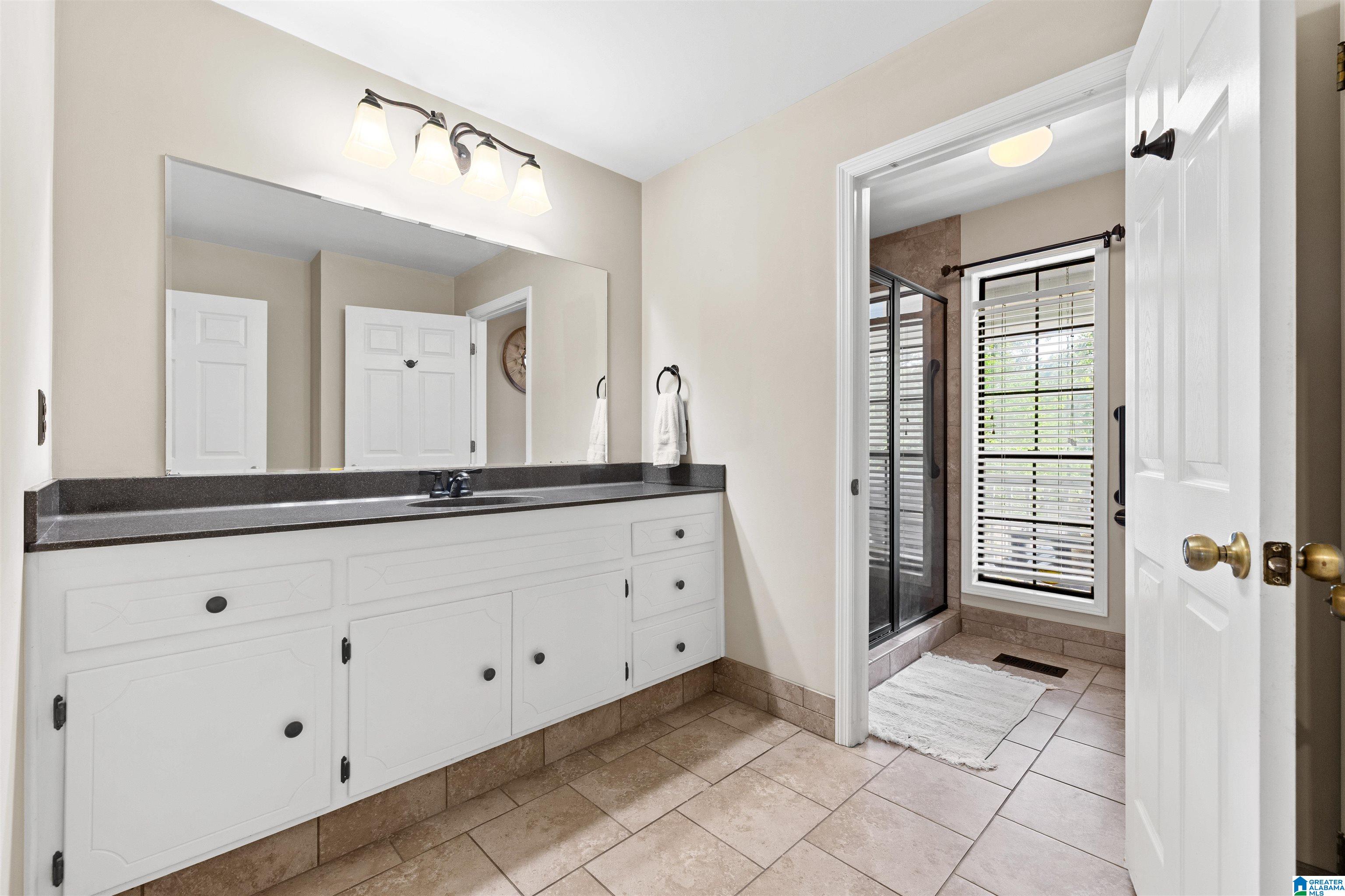 2203 LAKESIDE DRIVE