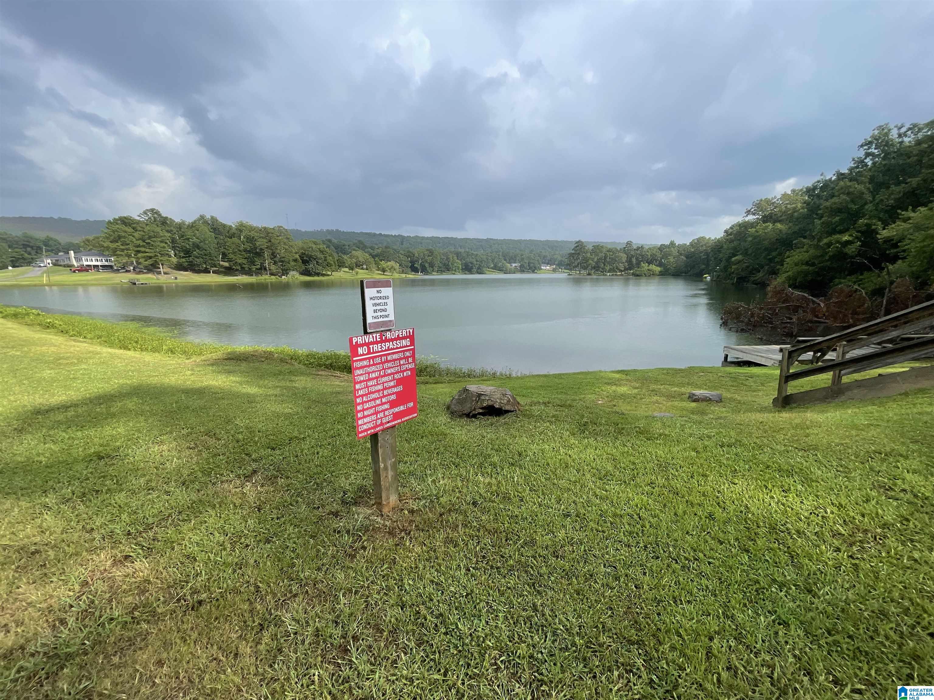 2203 LAKESIDE DRIVE