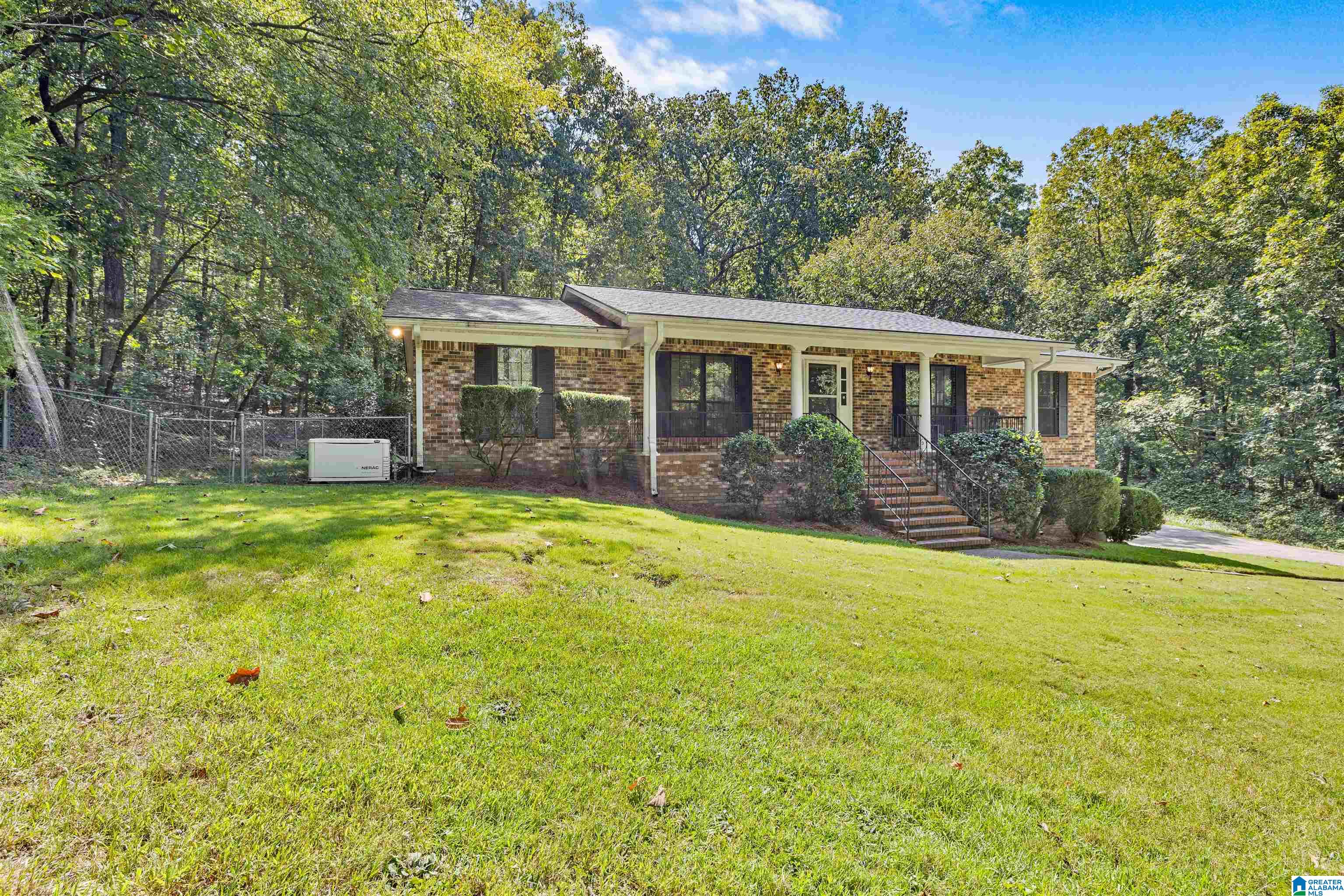5633 LAZY ACRES TRAIL