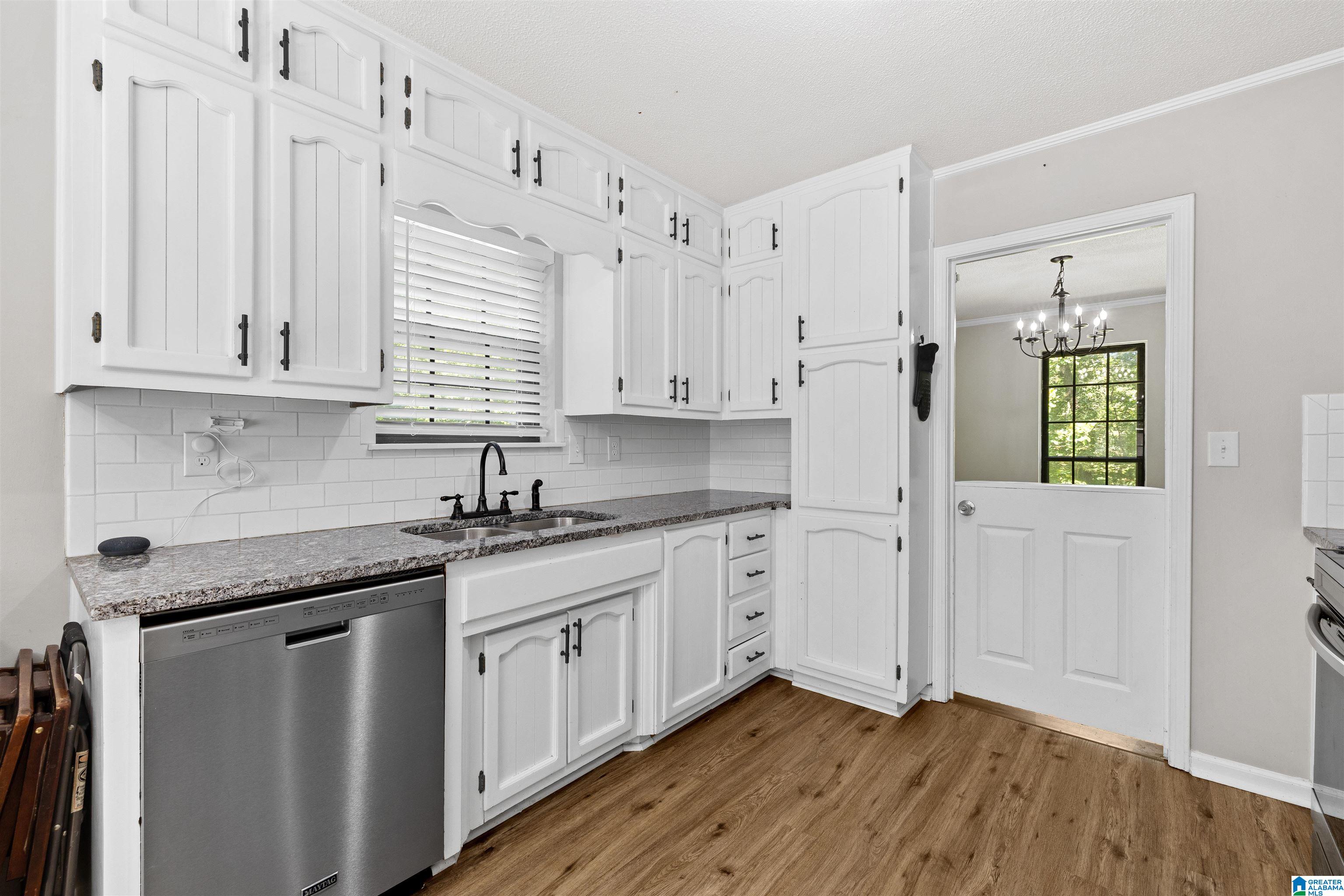5633 LAZY ACRES TRAIL