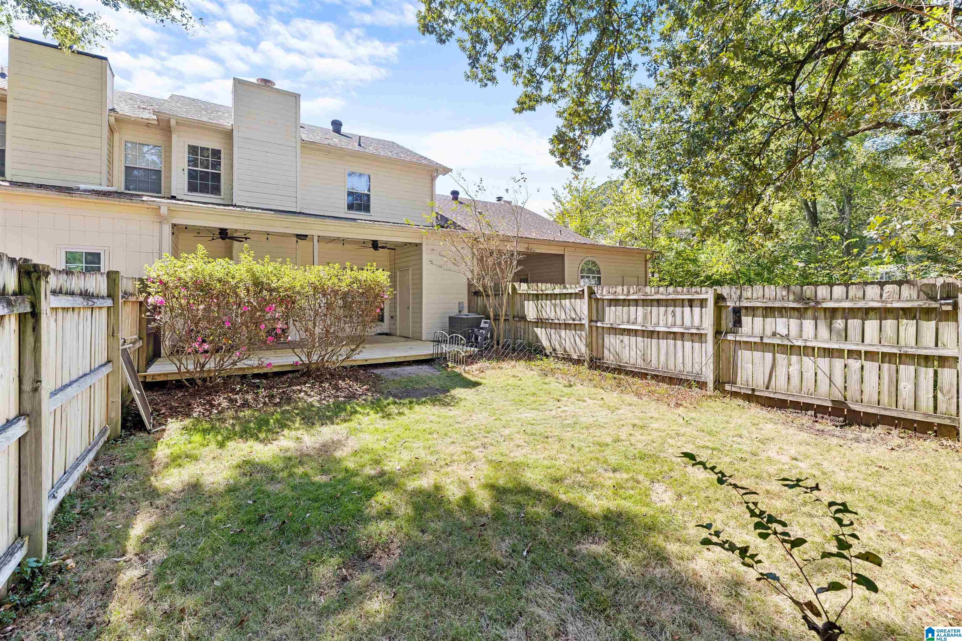 129 TIMBERLEAF CIRCLE