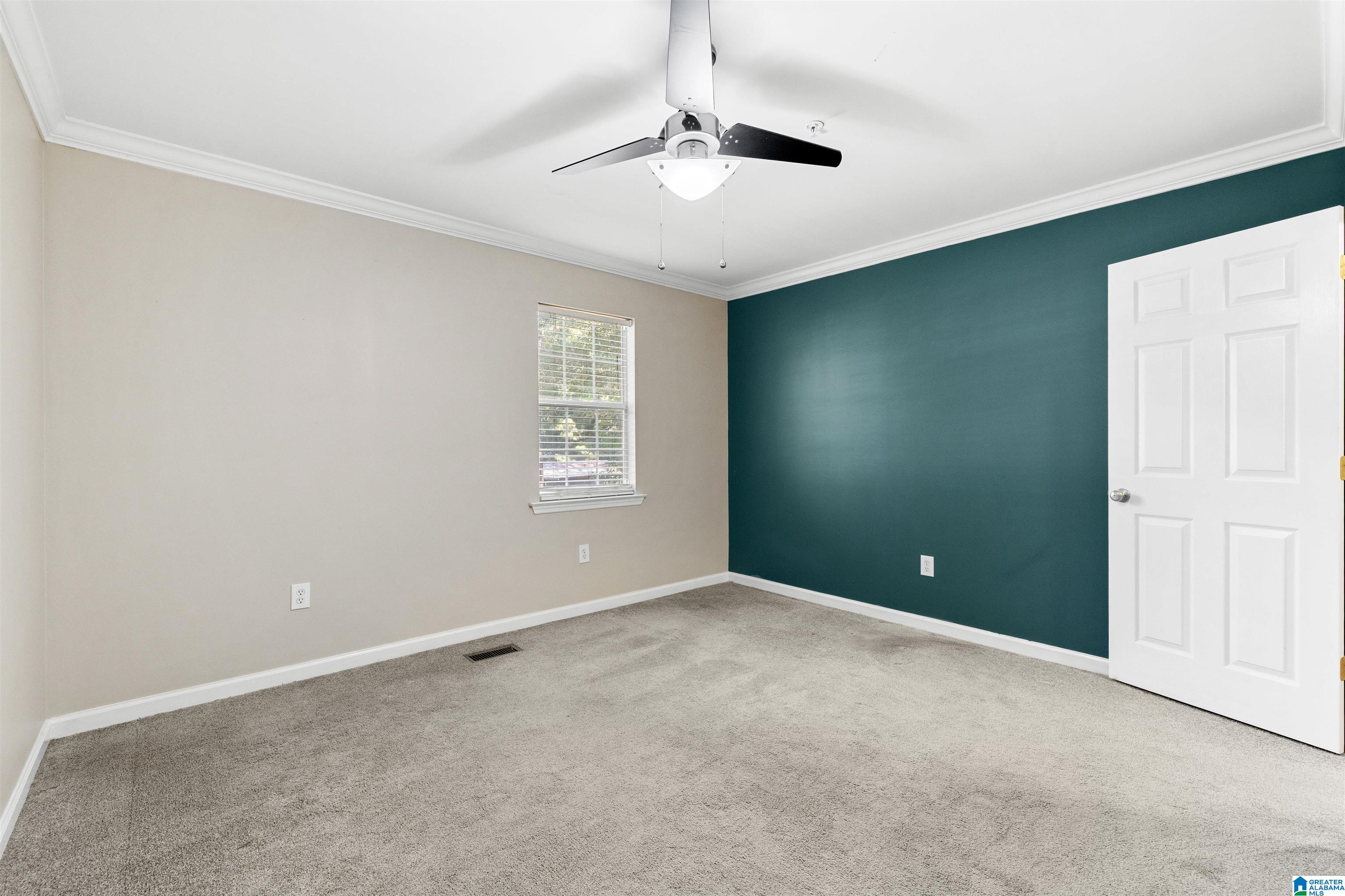 129 TIMBERLEAF CIRCLE