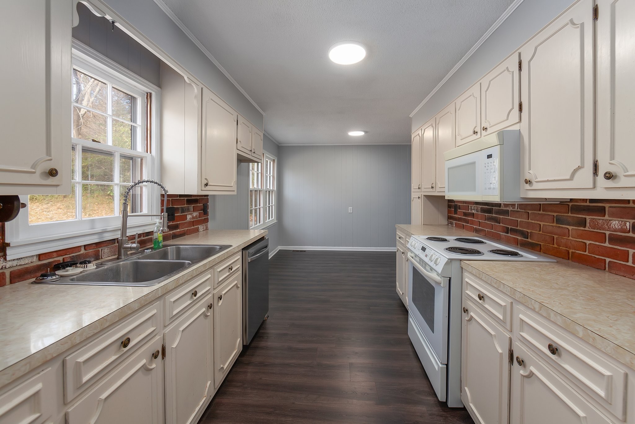 51 Deerfield Cv