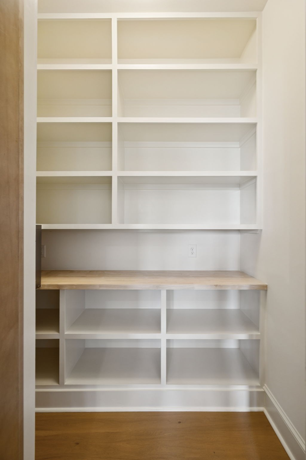 102 Cardiff Drive, N