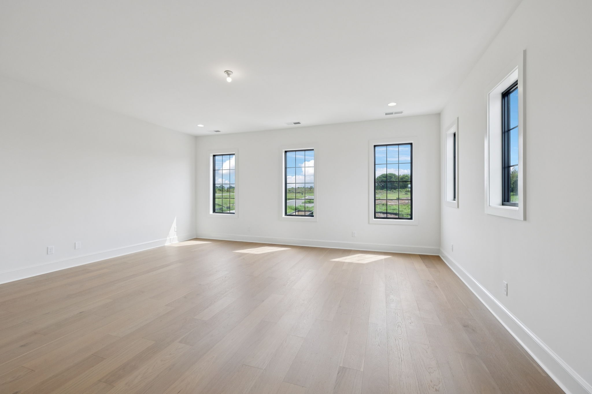 102 Cardiff Drive, N