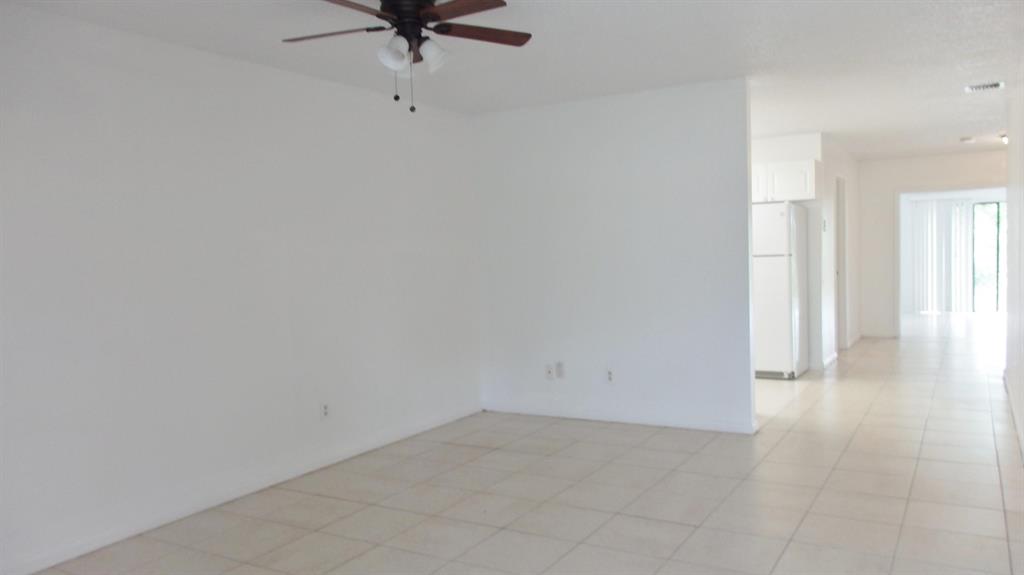 1220 SE Saint Lawrence Way