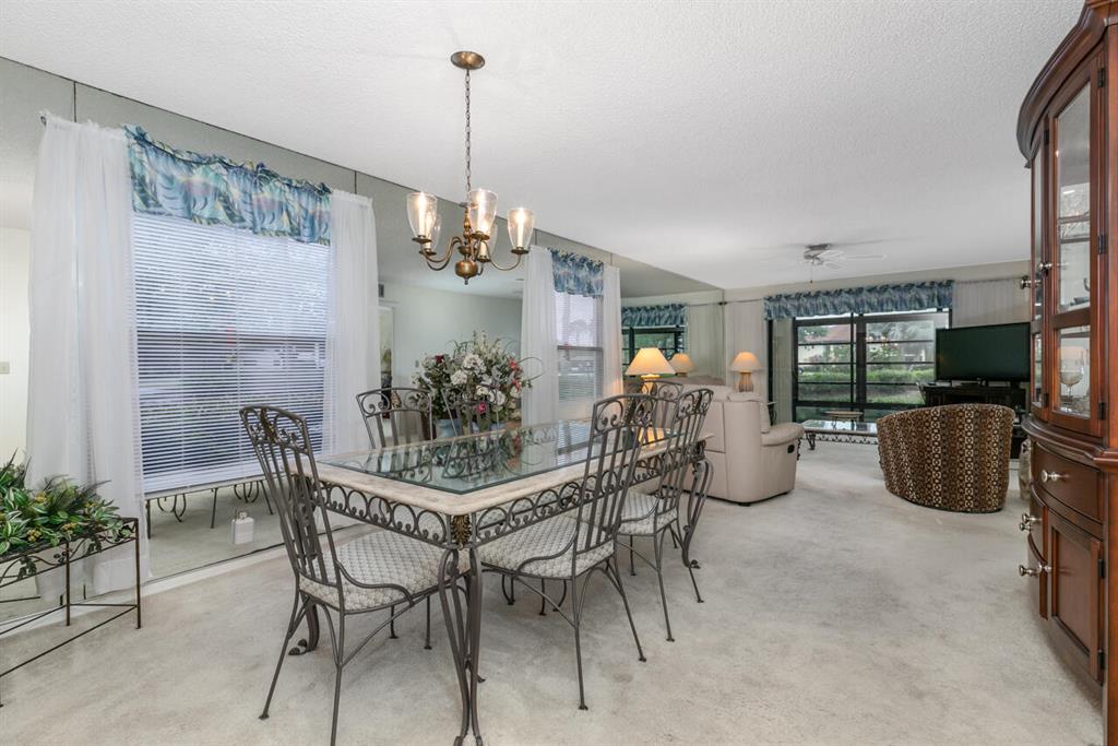 271 SW South River Drive 102