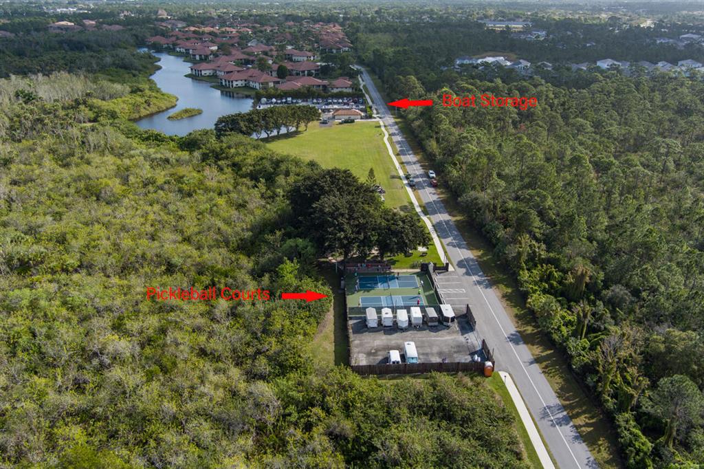 271 SW South River Drive 102