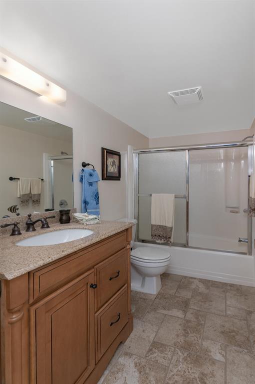 271 SW South River Drive 102