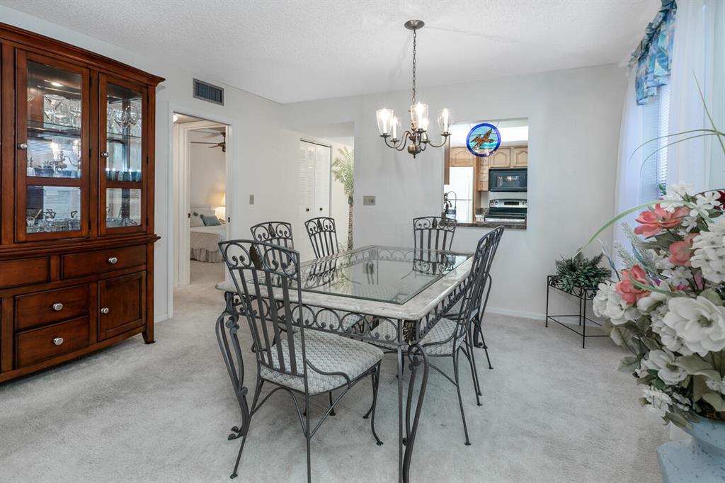 271 SW South River Drive 102