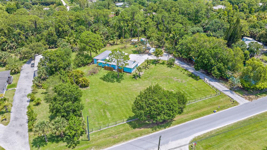 9735 154th Road N