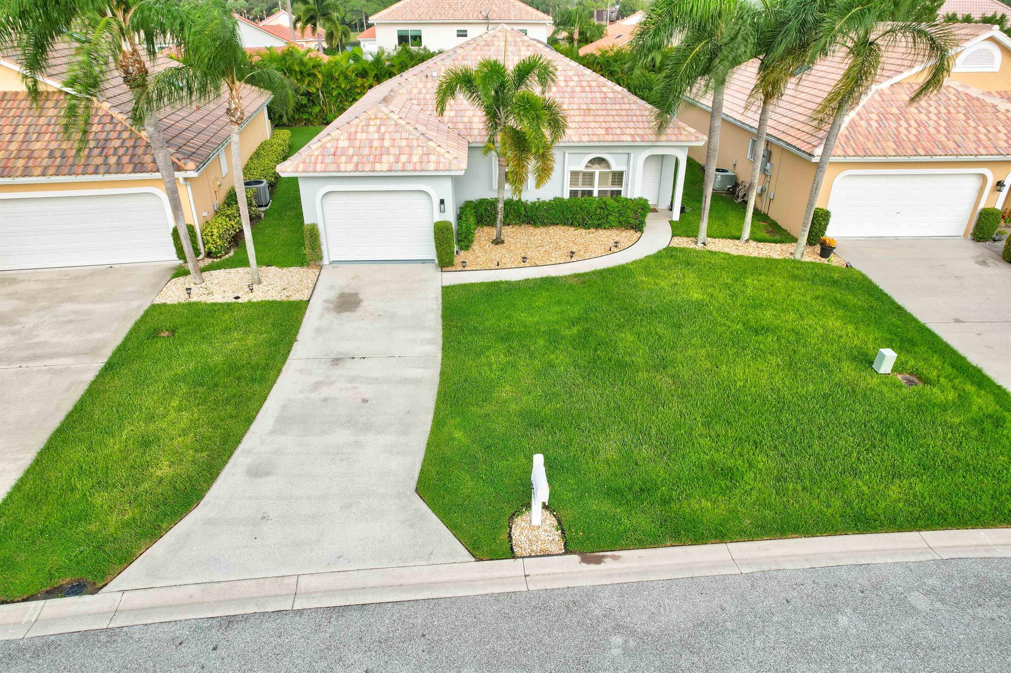 6021 SE Grand Cay Court