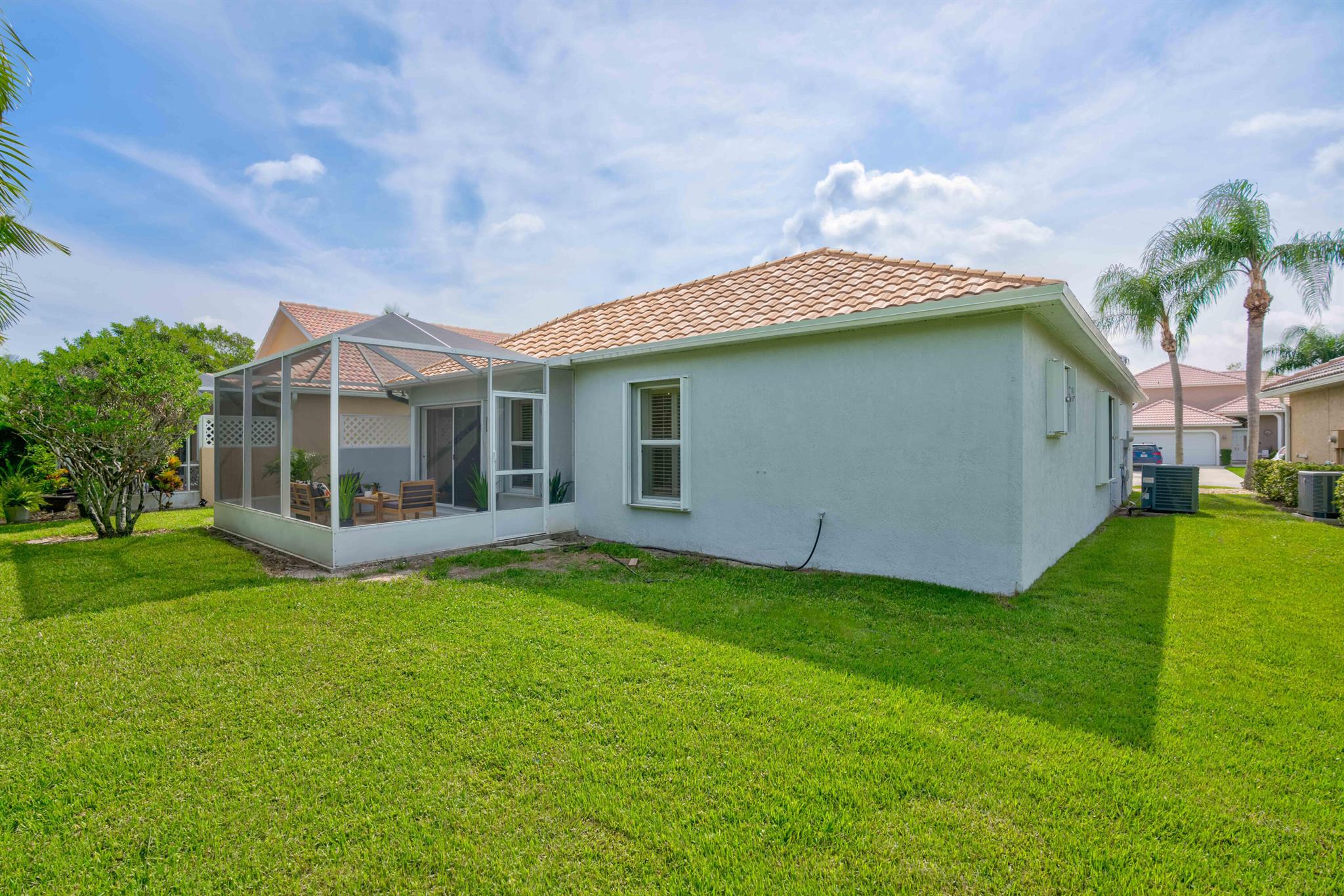6021 SE Grand Cay Court