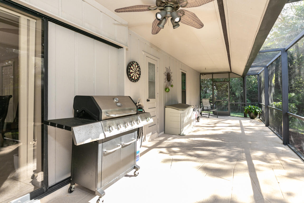 1634 SW Saint Andrews Drive