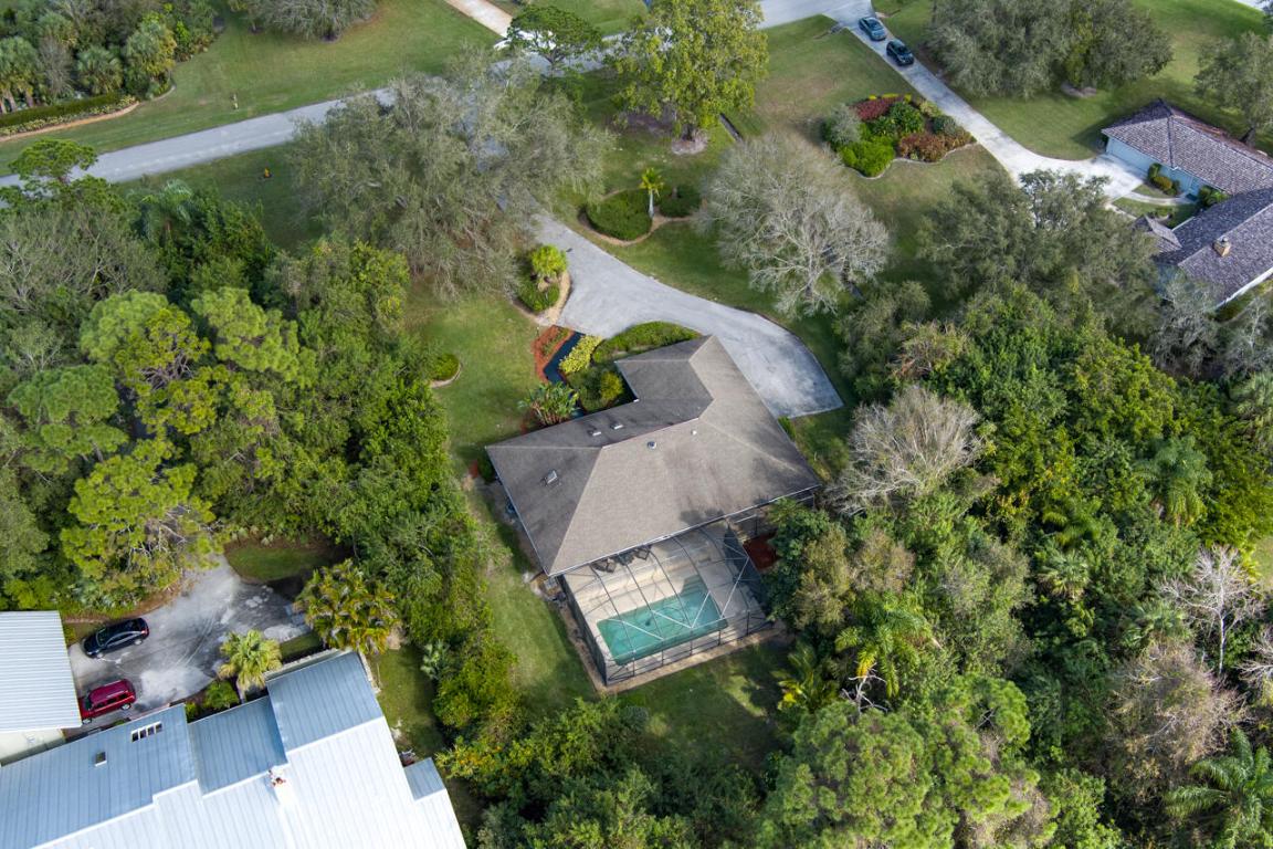 1634 SW Saint Andrews Drive