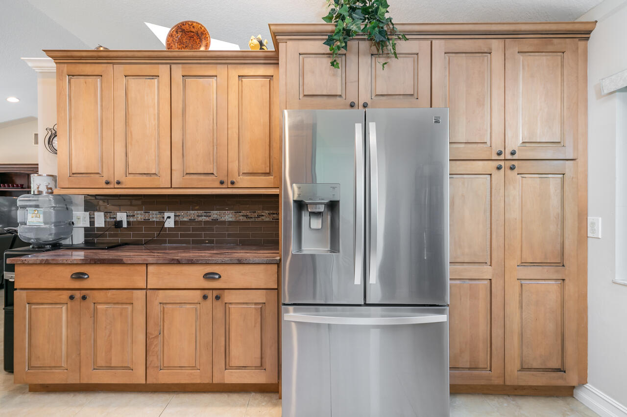 1634 SW Saint Andrews Drive