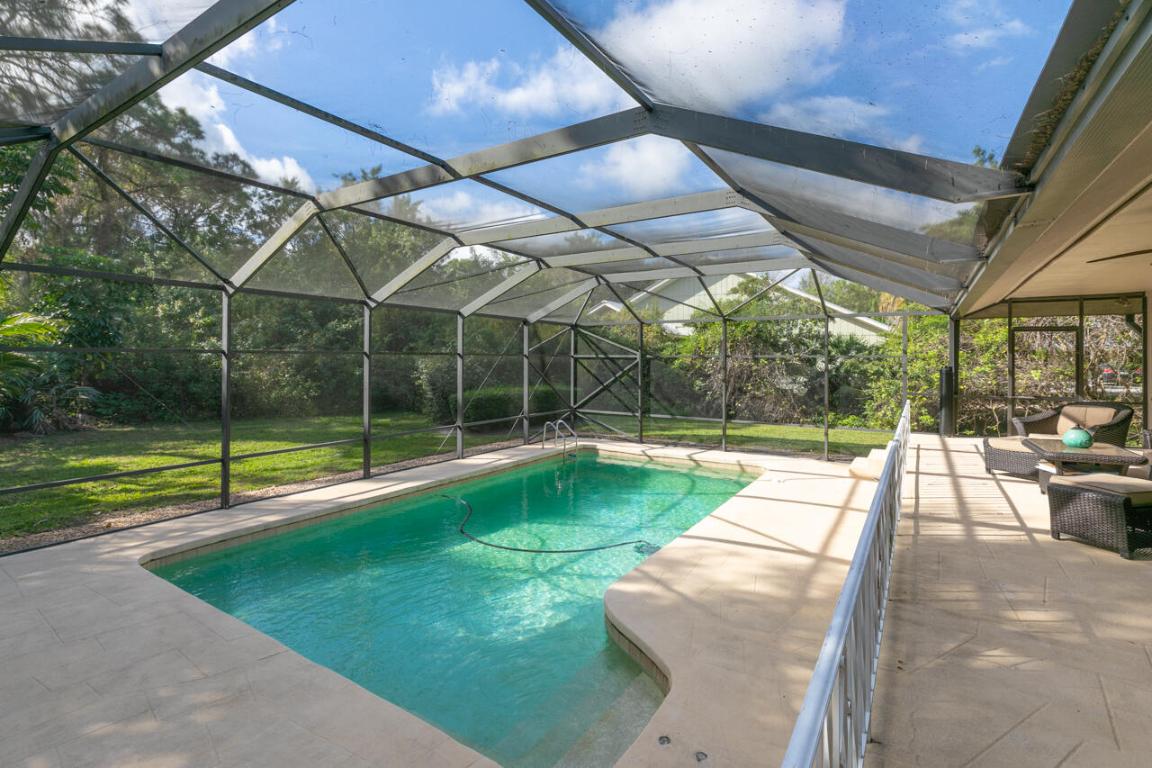 1634 SW Saint Andrews Drive