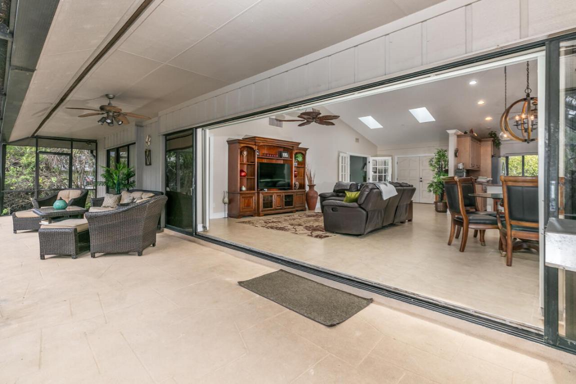 1634 SW Saint Andrews Drive