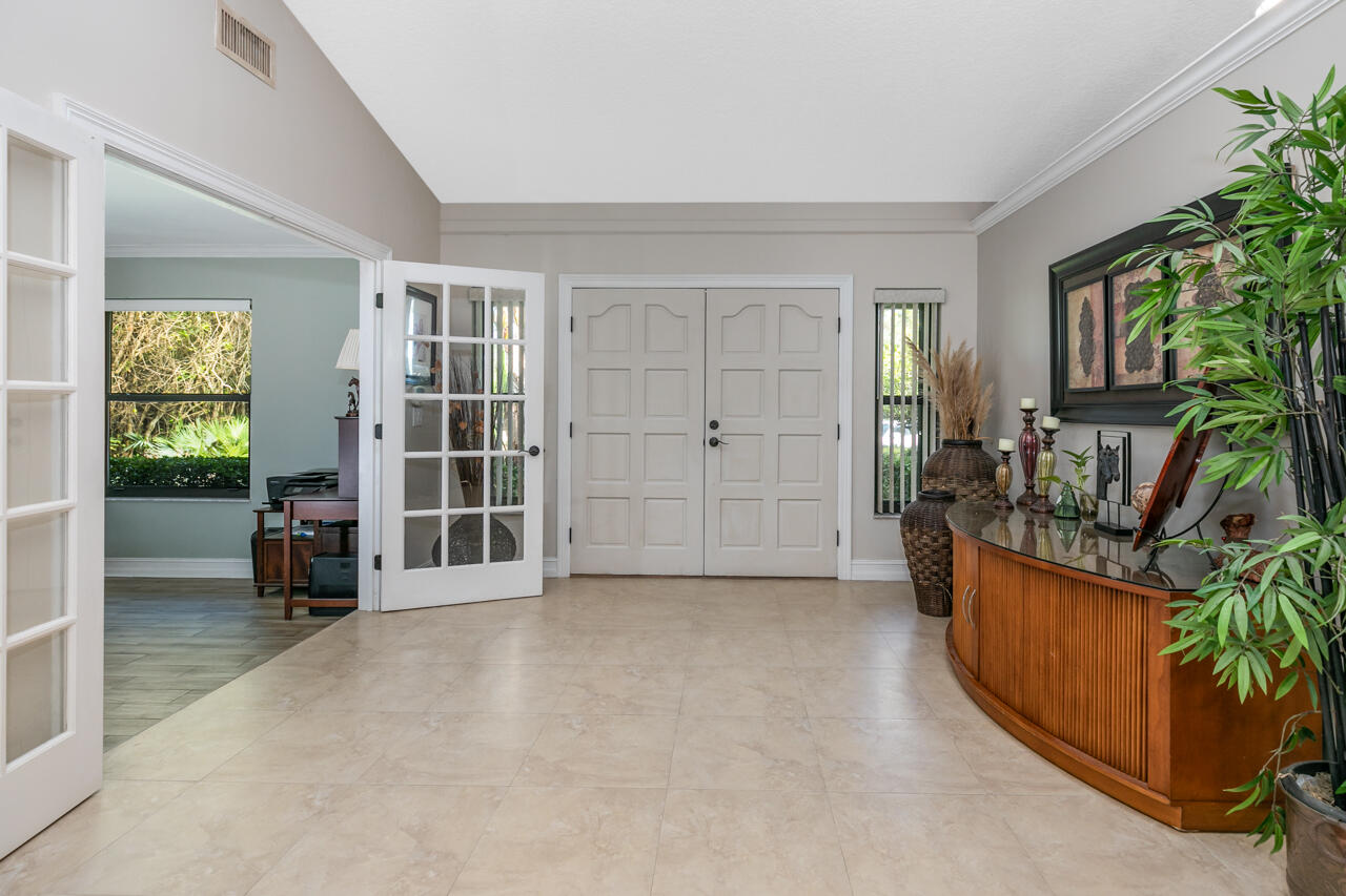 1634 SW Saint Andrews Drive