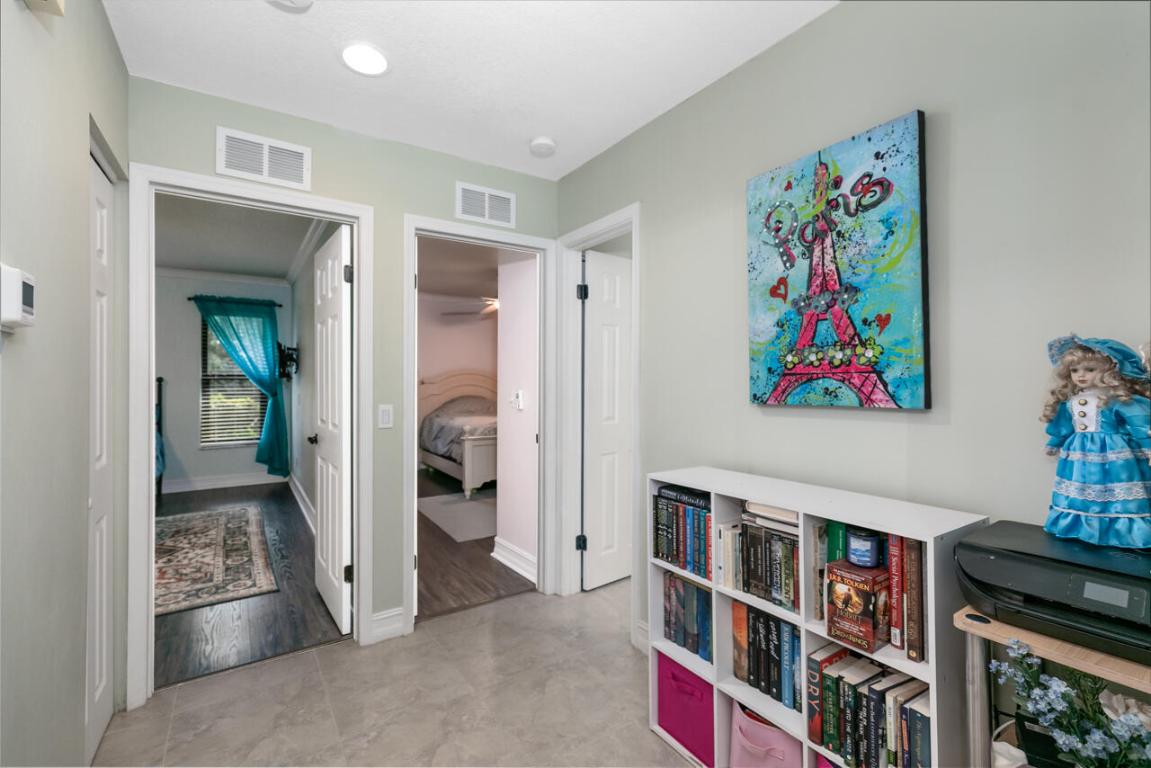 1634 SW Saint Andrews Drive