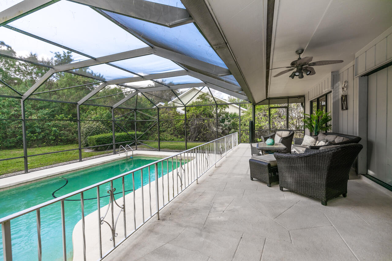 1634 SW Saint Andrews Drive