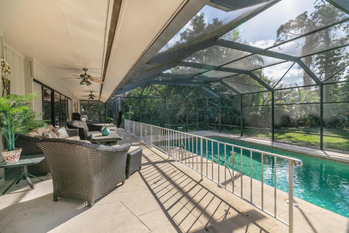 1634 SW Saint Andrews Drive