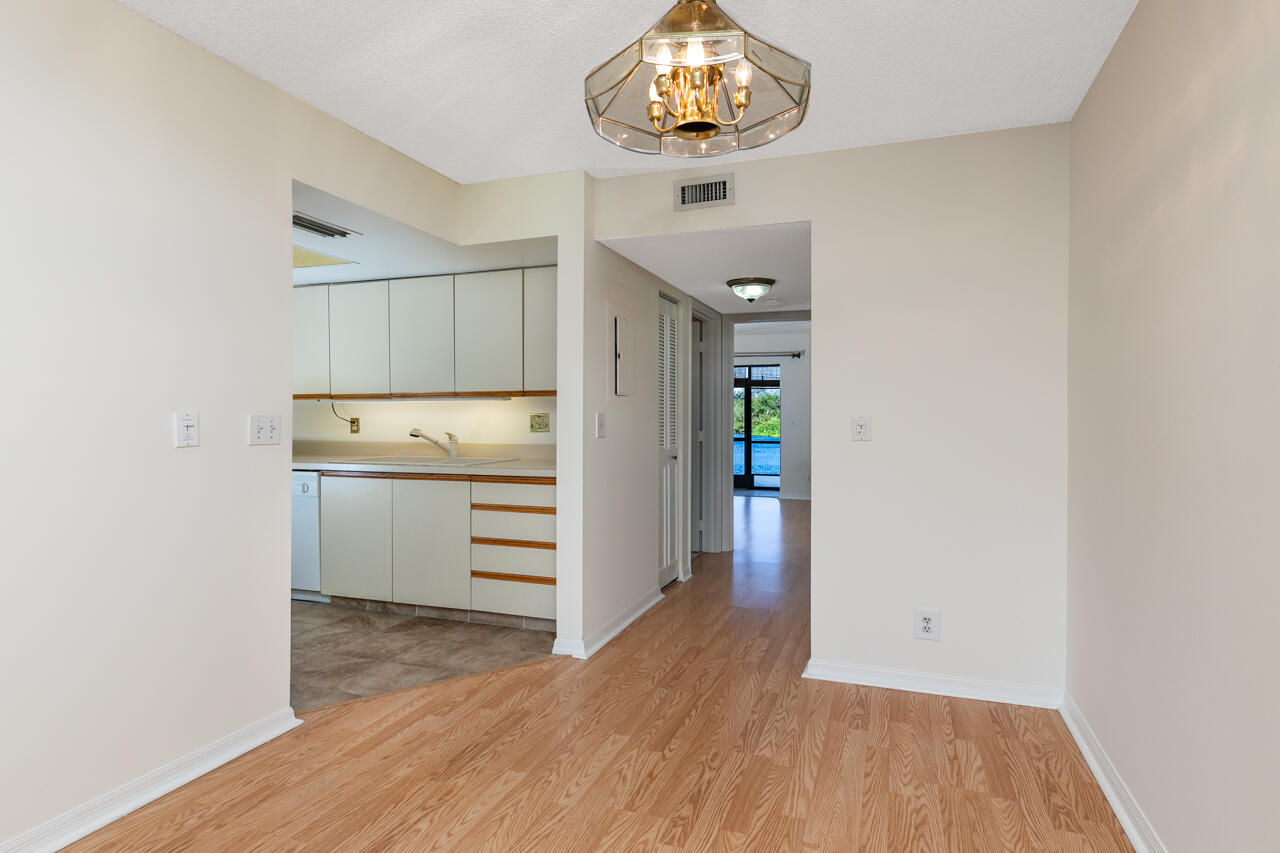 671 SW South River Drive 104