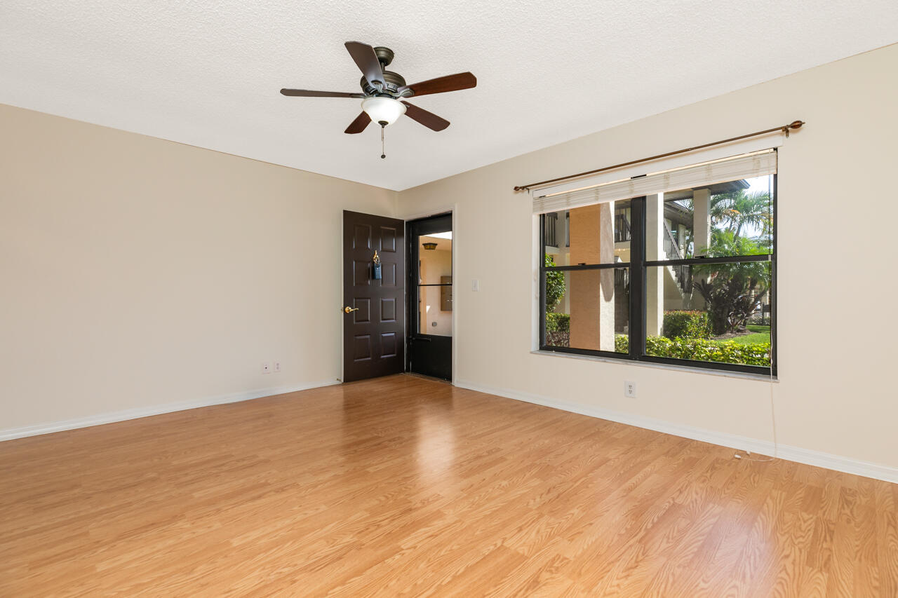 671 SW South River Drive 104
