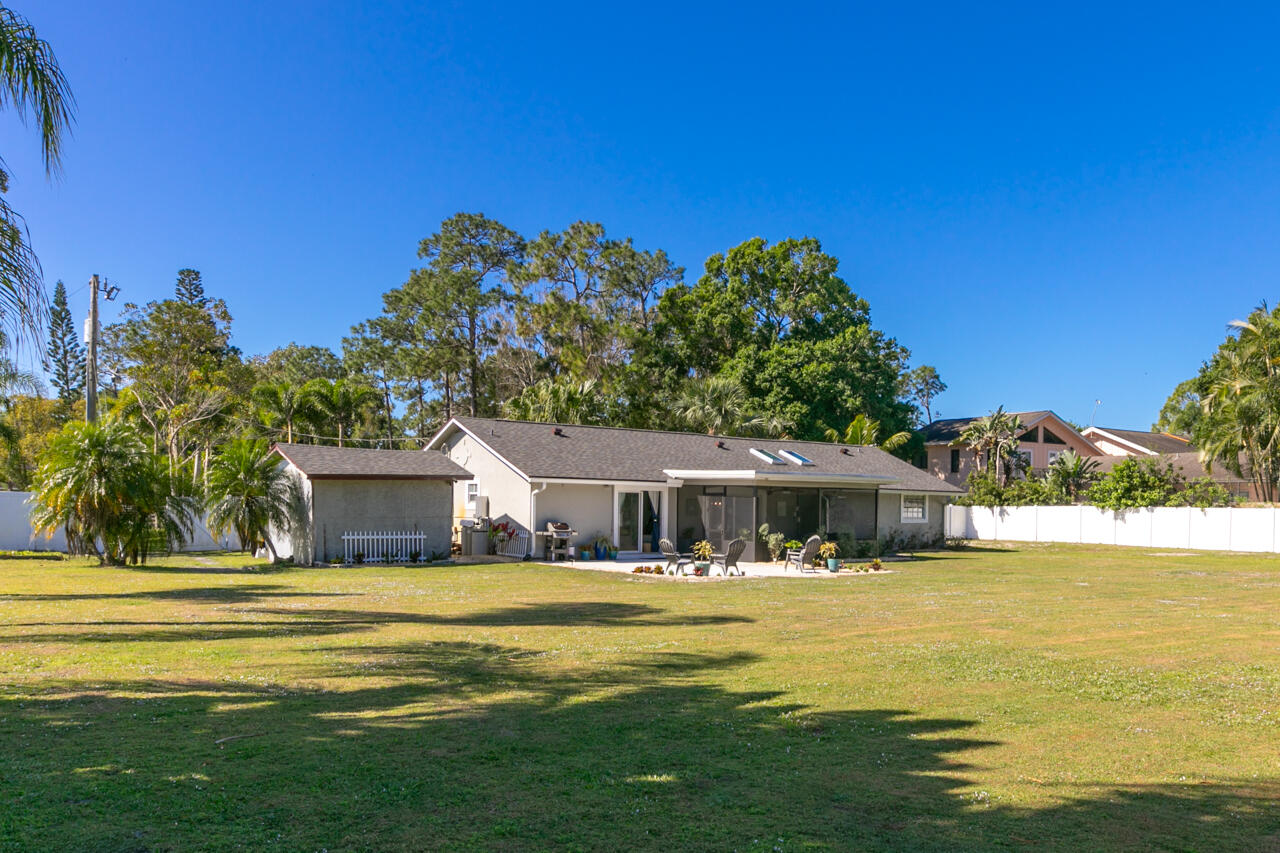 12567 175th Road N