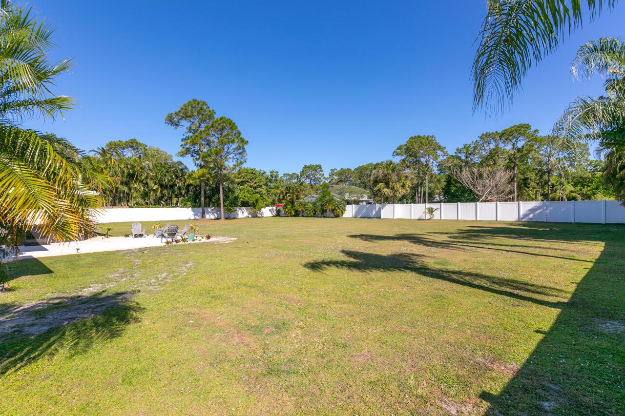 12567 175th Road N