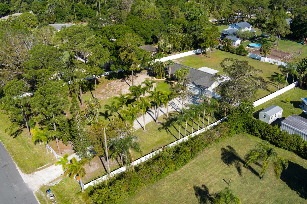 12567 175th Road N