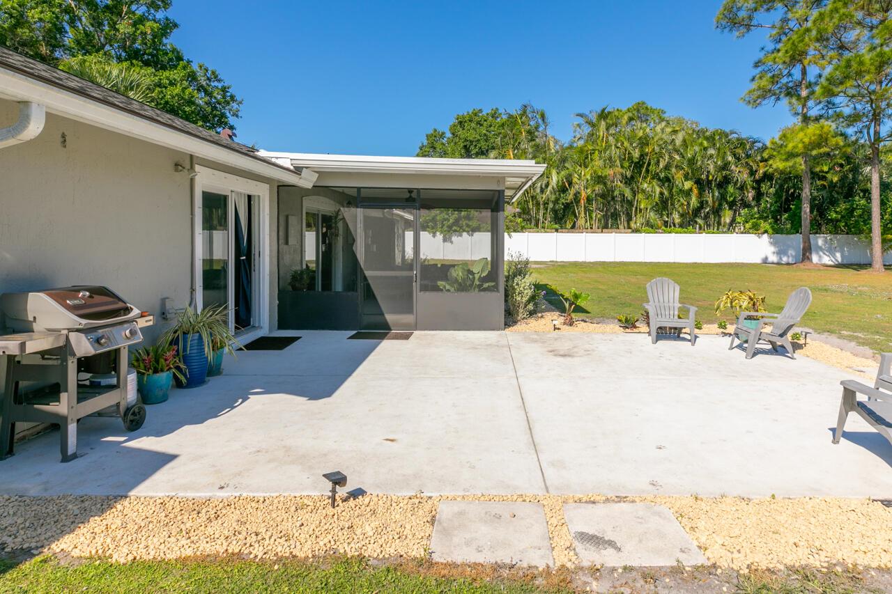 12567 175th Road N