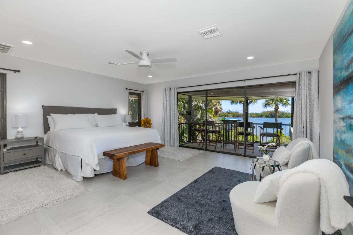 5570 SE Miles Grant Road