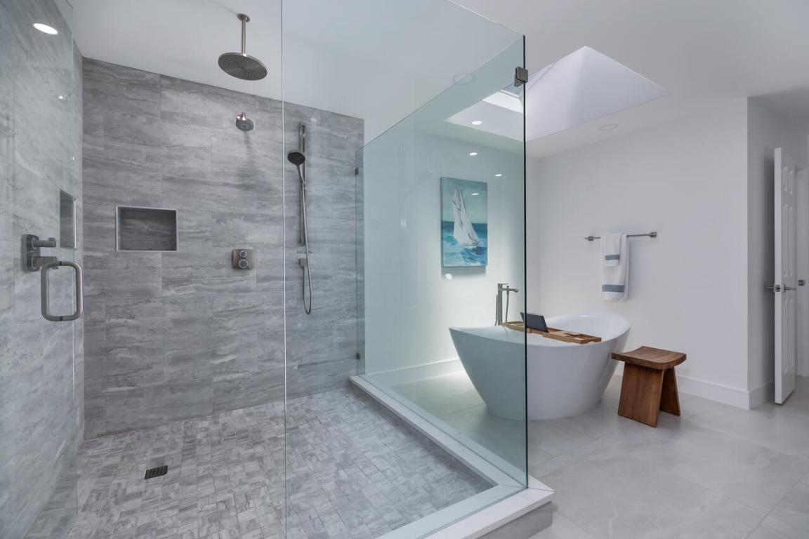 5570 SE Miles Grant Road