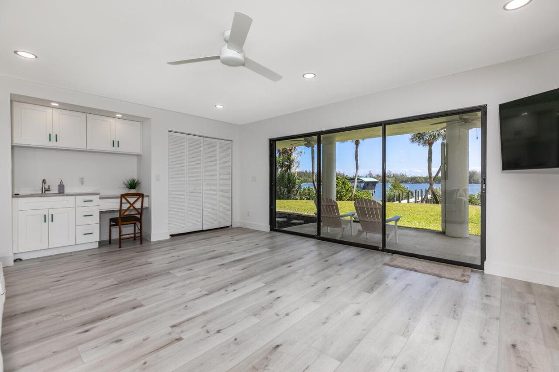 5570 SE Miles Grant Road