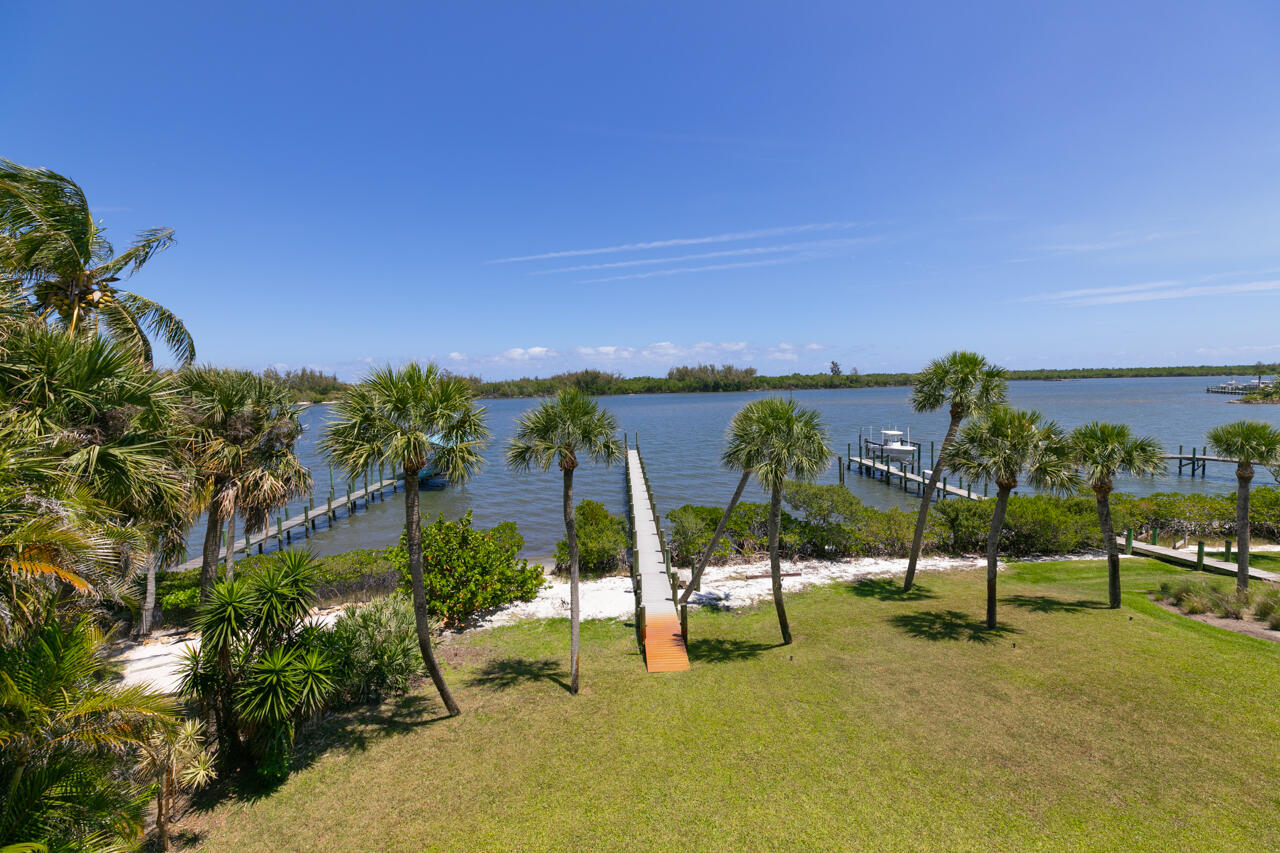 5570 SE Miles Grant Road