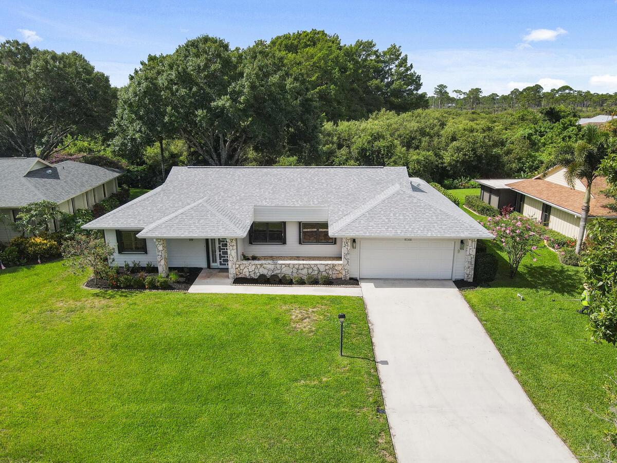 8144 SE Cypress Point Place