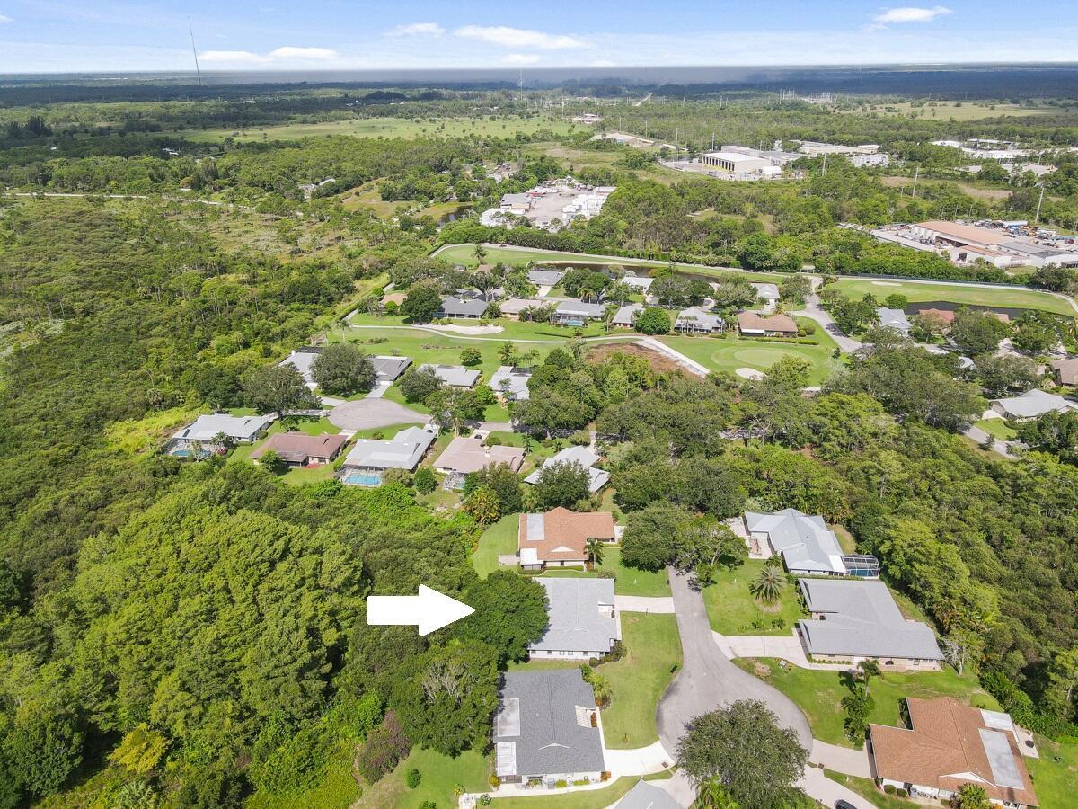 8144 SE Cypress Point Place