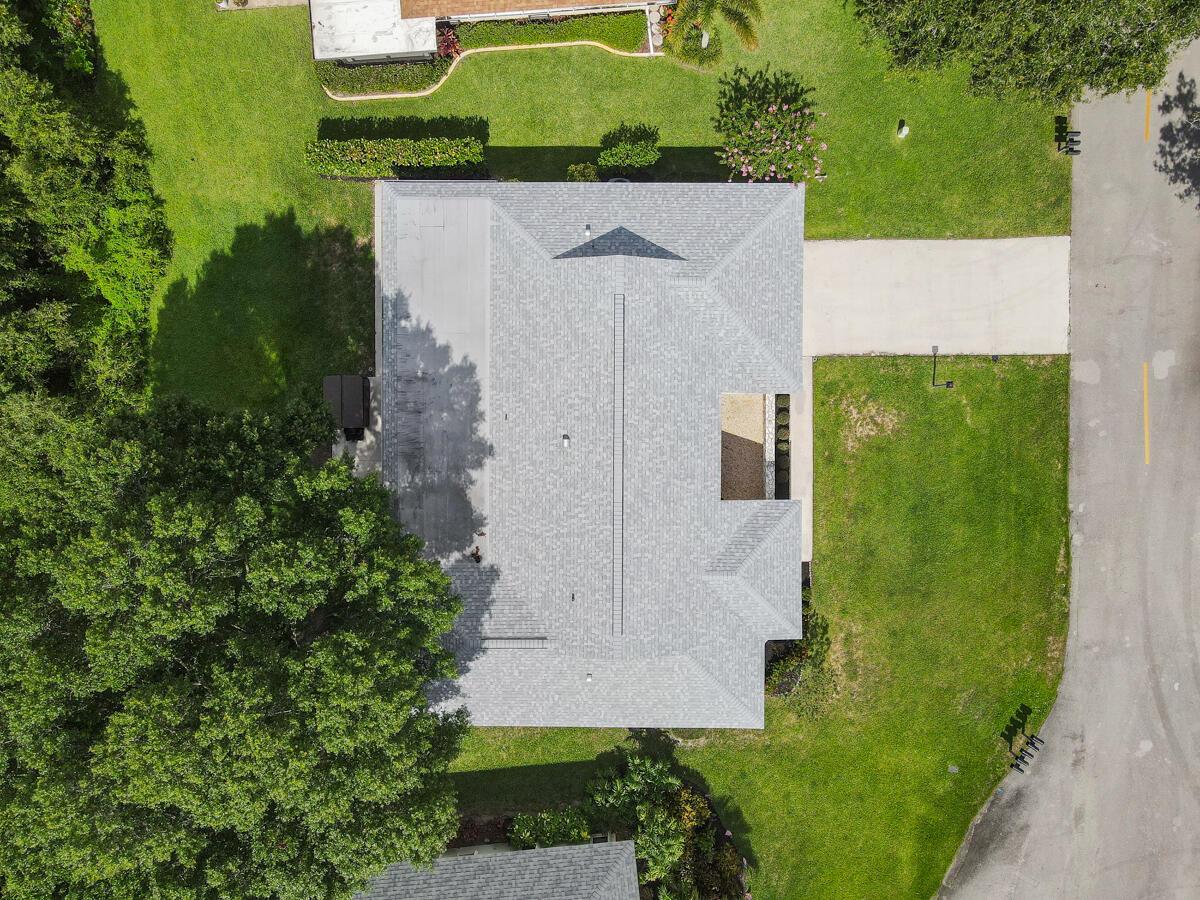 8144 SE Cypress Point Place