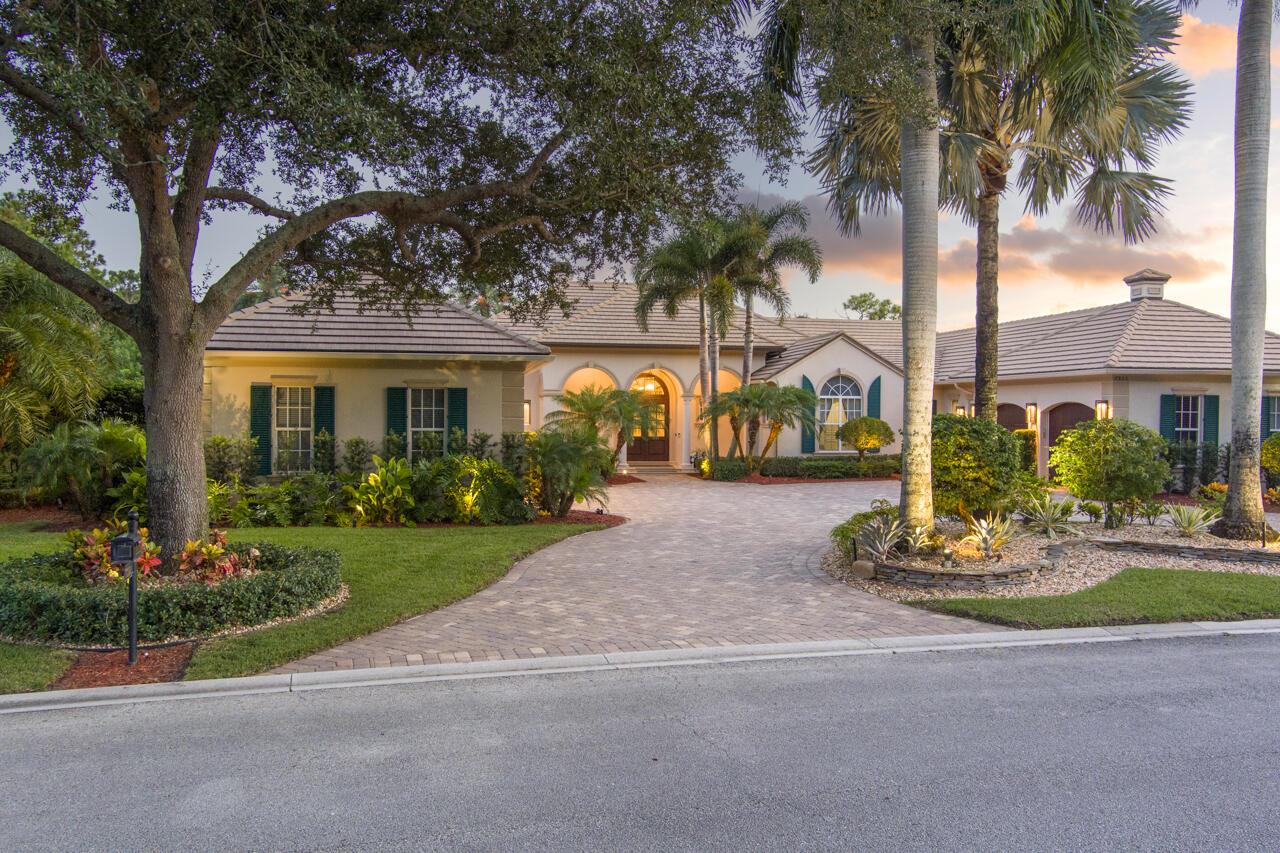 7380 SE Medalist Place