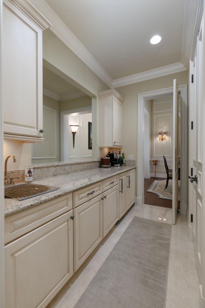 7380 SE Medalist Place