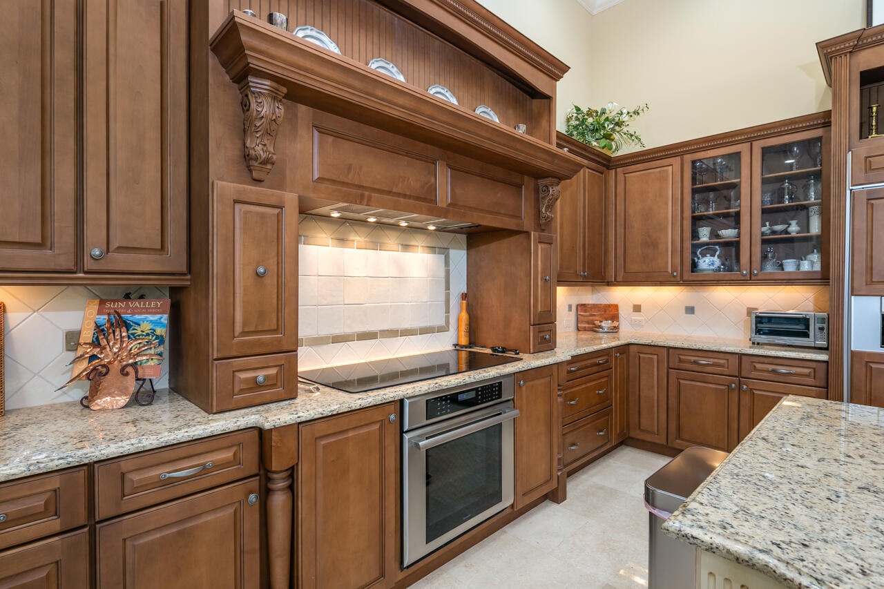 7380 SE Medalist Place