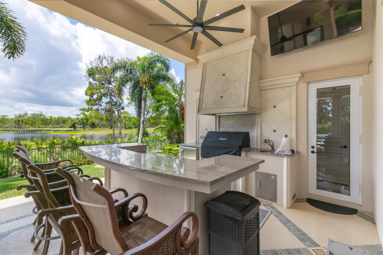 7380 SE Medalist Place