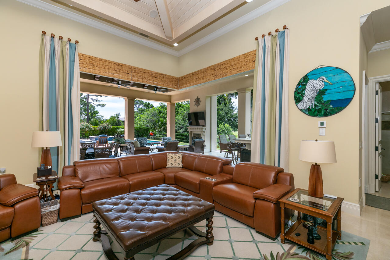 7380 SE Medalist Place