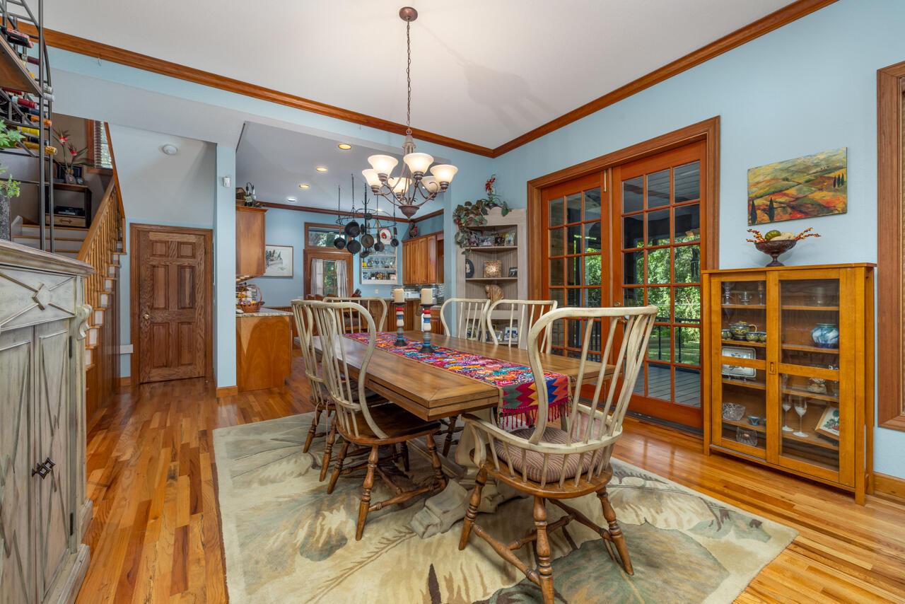 9056 SE Karin Street