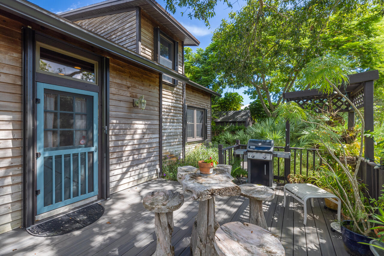 9056 SE Karin Street