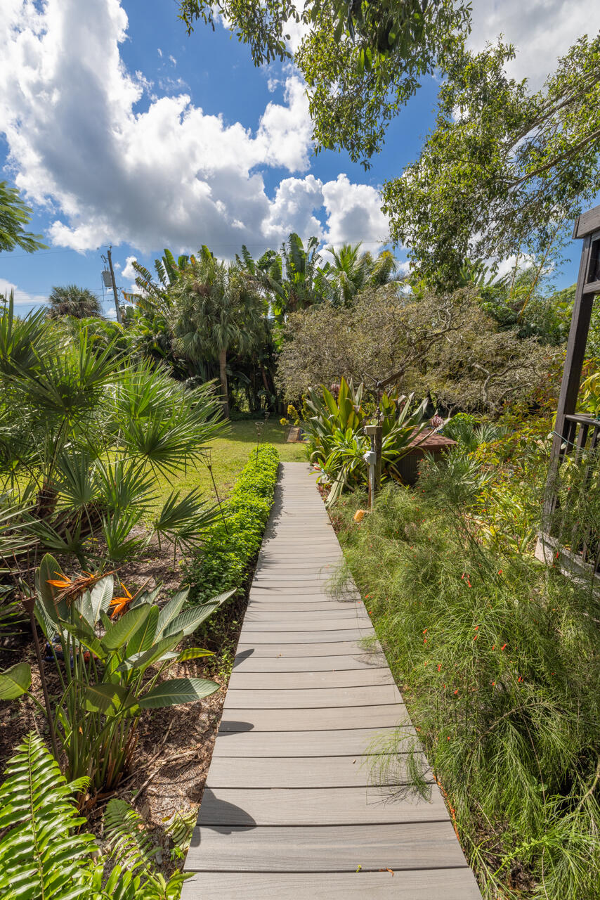 9056 SE Karin Street