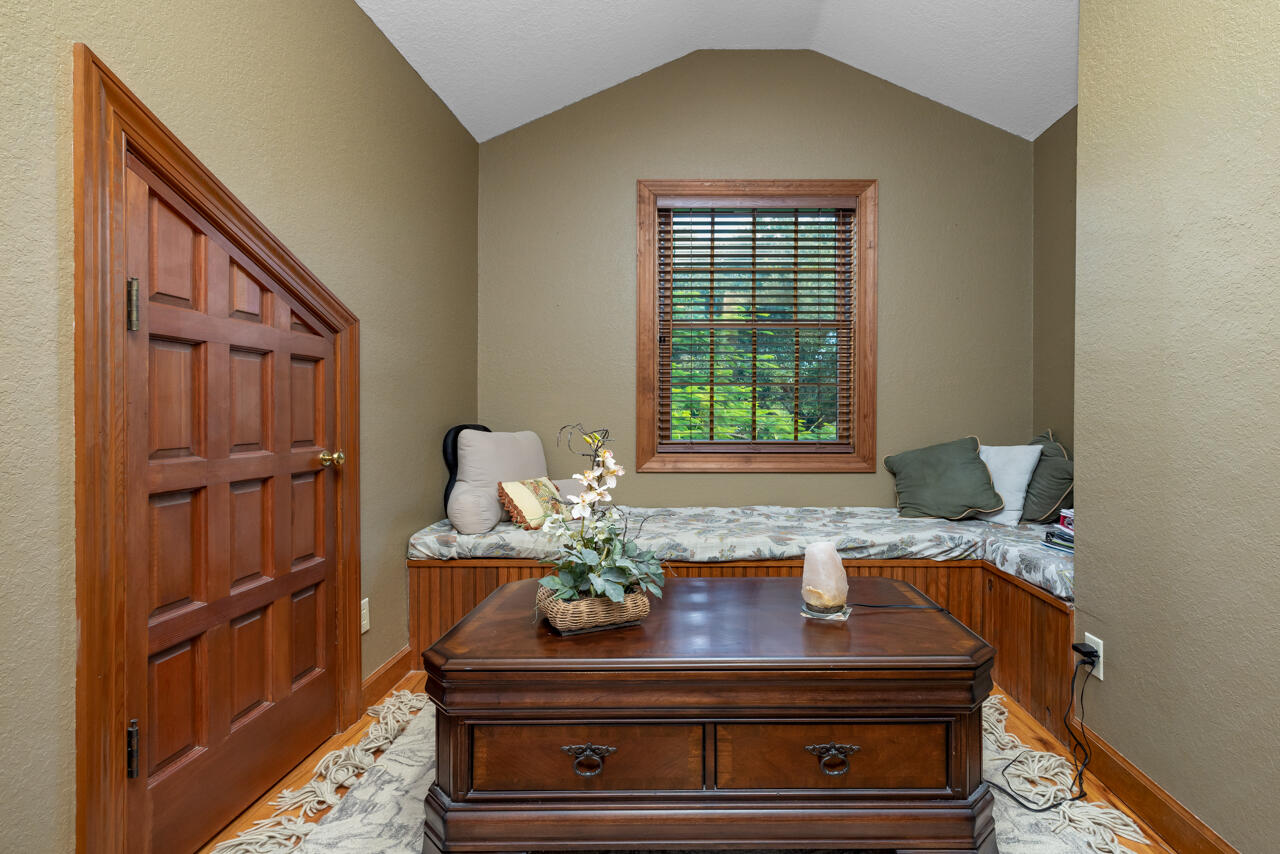 9056 SE Karin Street