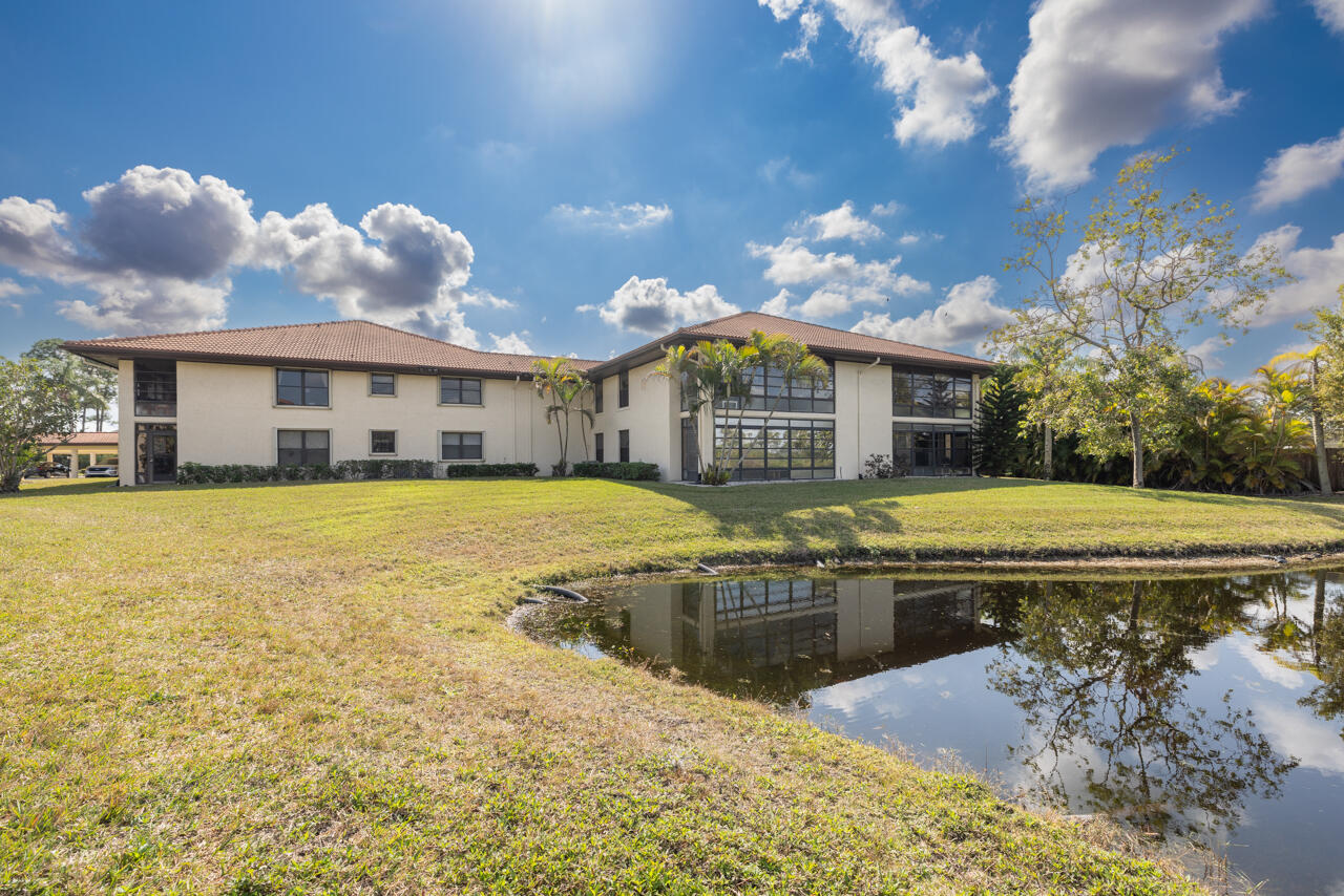 911 SW South River Drive 206